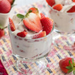 FRESAS CON CREMA
